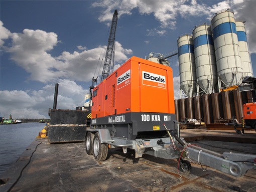 Electricity generator at a construction site